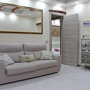 Appartamento Flamingo Luxury Ajpsardinia, Cagliari