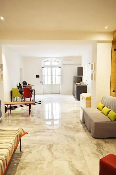 Sm Maison Villanova Κάλιαρι 0*,